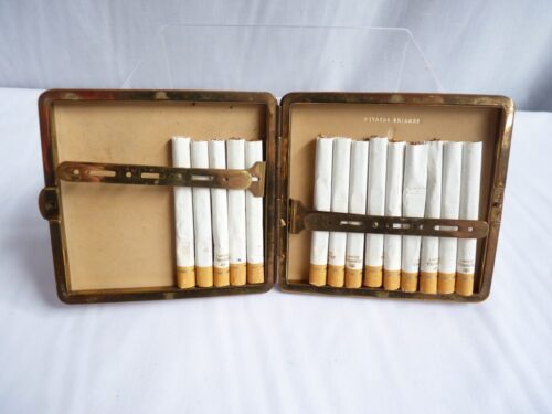 Cigarette Packets & Cases