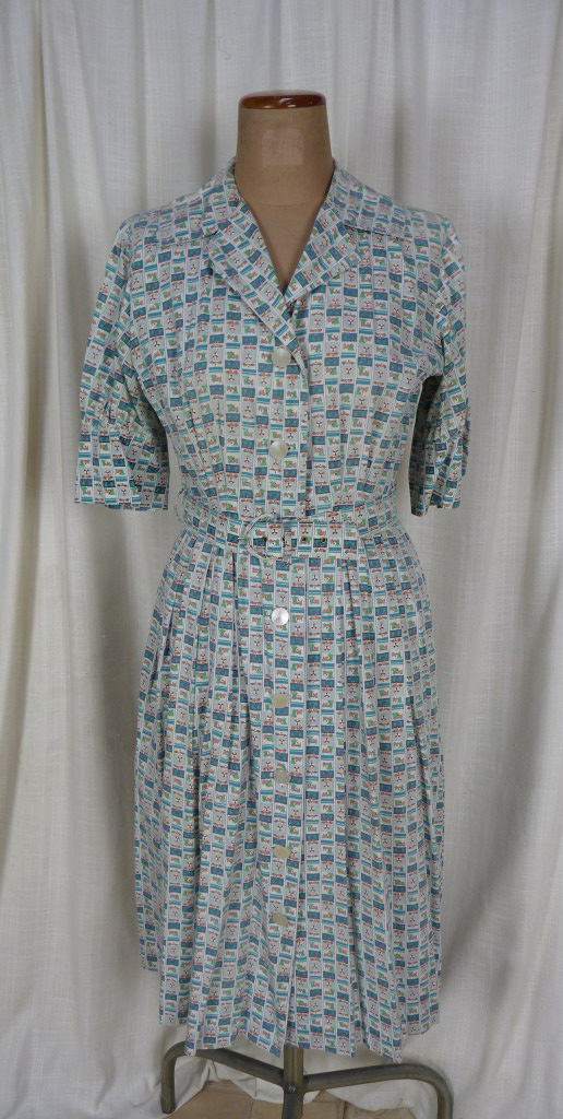 Ladieswear – Dresses: 1940s – Prop-A-Ganda